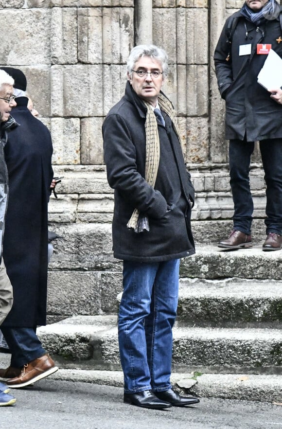 Ce n'était pas bien compliqué de deviner qu'il s'agissait du concurrent Groupama-FDJ
Marc Madiot - Obsèques de Raymond Poulidor en l'église de Saint-Léonard-de-Noblat. Le 19 novembre 2019 © Thierry Breton / Panoramic / Bestimage