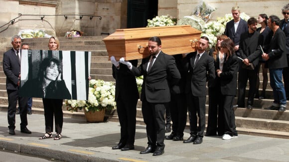 Mort de Jane Birkin : après ses obsèques, cet acte ultime révélé, avant de reposer avec sa fille aînée Kate