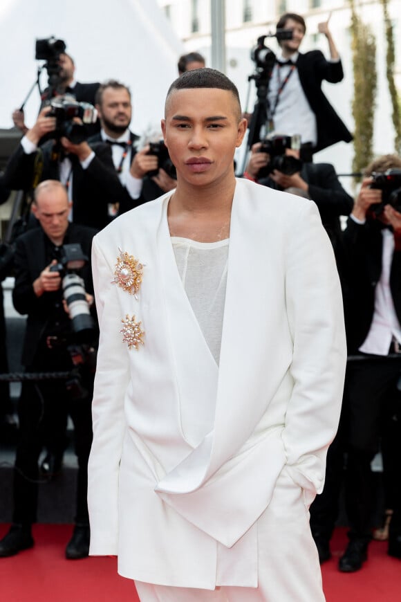 Le nouveau look du styliste a suscité des avis très divisés sur les réseaux sociaux
Olivier Rousteing - Montée des marches du film " L'Innocent " lors du 75ème Festival International du Film de Cannes. Le 24 mai 2022 © Cyril Moreau / Bestimage 