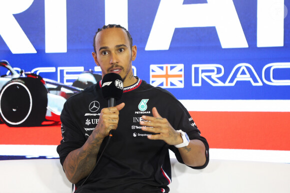 Lewis Hamilton lors de la conférence de presse du Grand Prix britannique de Formule 1 d'Aramco © Dppi / Panoramic / Bestimage