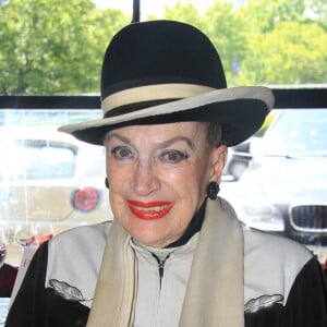 Geneviève de Fontenay s'est éteinte...
Exclusif - Geneviève de Fontenay - Déjeuner à la brasserie Les Fontaines à Paris. © Baldini / Bestimage