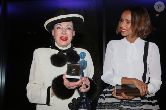 Geneviève de Fontenay, Sonia Rolland - Soirée de remise des prix de la 12ème édition du TROFEMINA au pavillon Royal à Paris, le 14 octobre 2015.