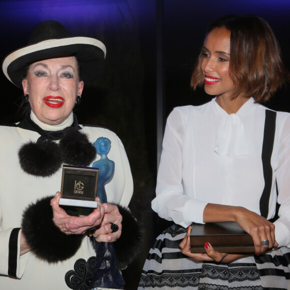 Geneviève de Fontenay, Sonia Rolland - Soirée de remise des prix de la 12ème édition du TROFEMINA au pavillon Royal à Paris, le 14 octobre 2015.