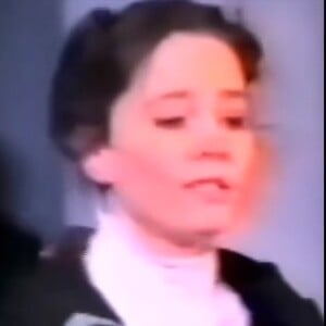 On savait qu'elle pouvait jouer du piano, puisque Kate a déjà offert quelques récitals pour la bonne cause.
Kate Middleton, 11 ans, passe une audition pour "My Fair Lady".