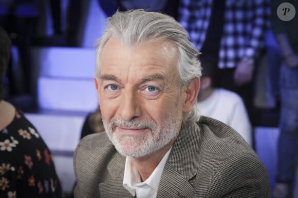 En juin dernier à l'antenne, Gilles Verez a eu le mérite de surprendre ses collègues en se confiant sur la mère de sa fille dont il s'est séparé depuis fort longtemps.
Exclusif - Gilles Verdez - Sur le plateau de l'émission TPMP (Touche Pas à Mon Poste) présentée en direct par C.Hanouna et diffusée sur C8 - Paris le 23/01/2023 - © Jack Tribeca / Bestimage