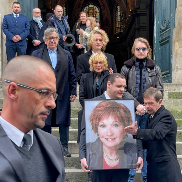 Ses obsèques ont eu lieu le 31 mars en l'église Saint-Roch à Paris.
Sorties des obsèques de Marion Game en l'église Saint Roch à Paris, France, le 31 mars 2023. © Christophe Clovis/Bestimage 