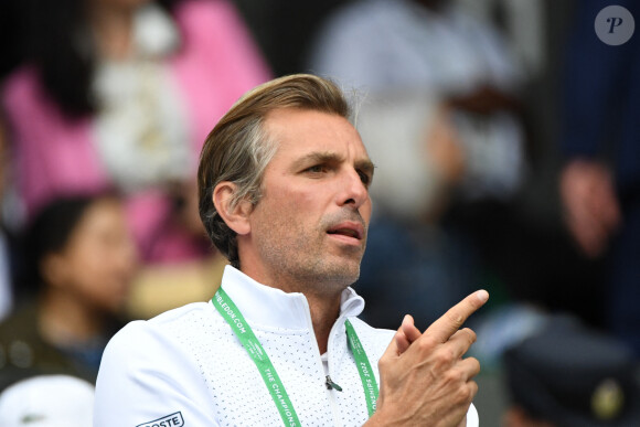 Julien Benneteau - D.Parry éliminée au 3ème tour par O.Jabeur (6-2, 6-3) au tournoi de Wimbledon au All England Lawn Tennis and Croquet Club à Londres, Royaume Uni, le 1er juillet 2022. © Chryslene Caillaud/Panoramic/Bestimage