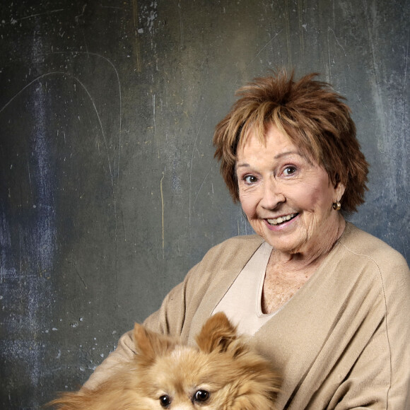 Portrait de Marion Game avec son chien Malcom le 28 janvier 2022 en marge de l'enregistrement de l'émission "Chez Jordan" © Cédric Perrin / Bestimage