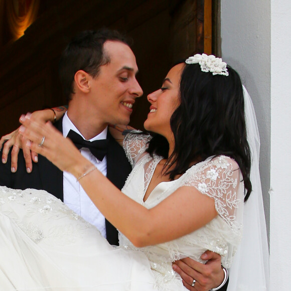 Exclusif - Mariage religieux en l'église de Villanova d'Alizée et Grégoire Lyonnet - Villanova le 18 juin 2016 © Olivier Huitel - Olivier Sanchez / Bestimage - Crystal