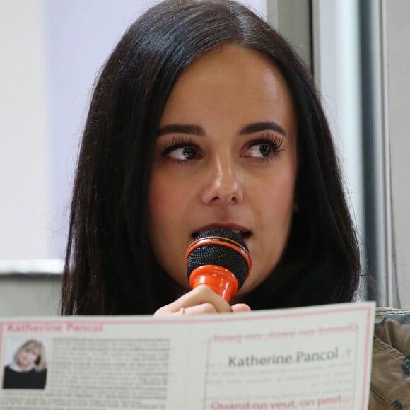 La chanteuse Alizée a célébré ses 39 ans
Exclusif - La chanteuse Alizée a donné de la voix pour se faire entendre des 109 élèves de 5ème qui participaient à la dictée ELA. © Olivier Sanchez/Crystal Pictures/Bestimage