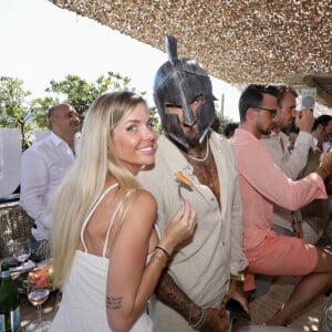 Exclusif - Stéphane Gurov, Thibault Garcia et sa compagne Jessica Thivenin (Les Marseillais) - Hublot fête l'arrivée de la nouvelle Big Bang Unico à la boutique de Saint-Tropez au restaurant Verde Beach à Ramatuelle, Côte d'Azur, France, le 12 juillet 2022. © Luc Boutria/Nice Matin/Bestimage 