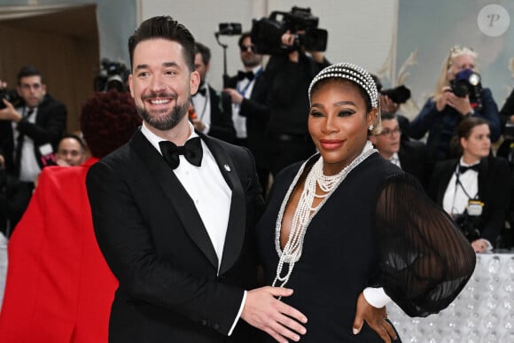 Serena Williams, enceinte, et son mari Alexis Ohanian - Les célébrités arrivent à la soirée du "MET Gala 2023" à New York, le 1er mai 2023. 