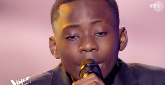 Durel (The Voice Kids) bouleverse tous les coachs et se qualifie en finale. TF1