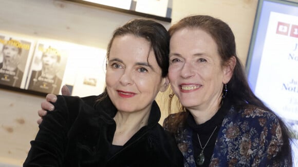 "Ça m'a sauvée" : Amélie Nothomb anorexique après un viol par quatre hommes, bouleversantes confidences