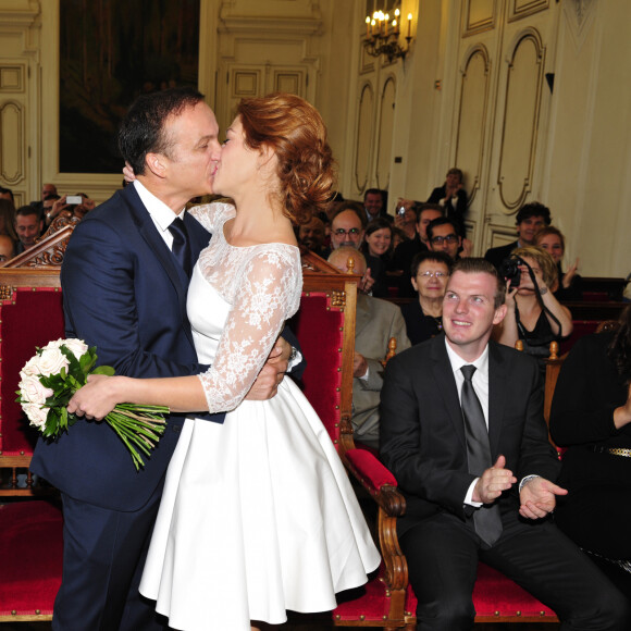 Exclusif - Emilie Dequenne et son époux Michel Ferracci - Mariage de Michel Ferracci et Emilie Dequenne à la mairie du 10ème arrondissement, le samedi 11 octobre 2014 à Paris.