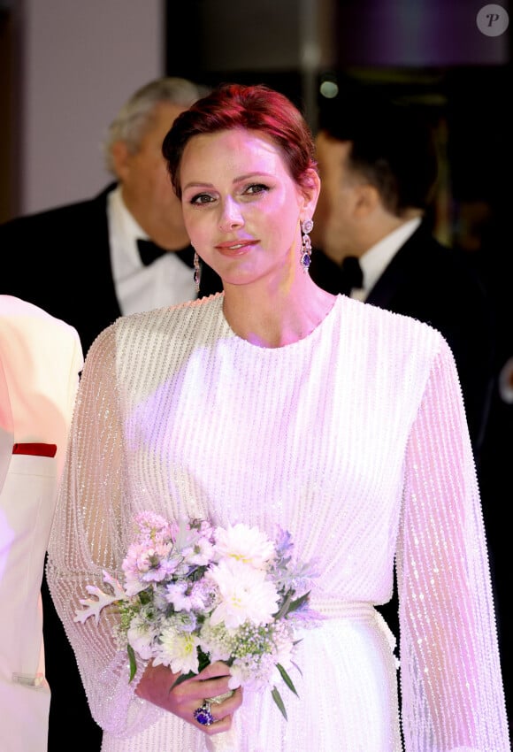 La princesse Charlène de Monaco lors du 74ème Gala de la Croix-Rouge Monégasque, qui se tient dans la mythique Salle des Etoiles du Sporting Monte-Carlo à Monaco. Cette année l'ambassadeur du gala n'est autre que la rock star internationale Robbie Wiliams. En cette occasion Robbie Williams a donné un concert exclusif à la Salle des Etoiles. Monaco, le 29 juillet 2023. © Dominique Jacovides/Bestimage 