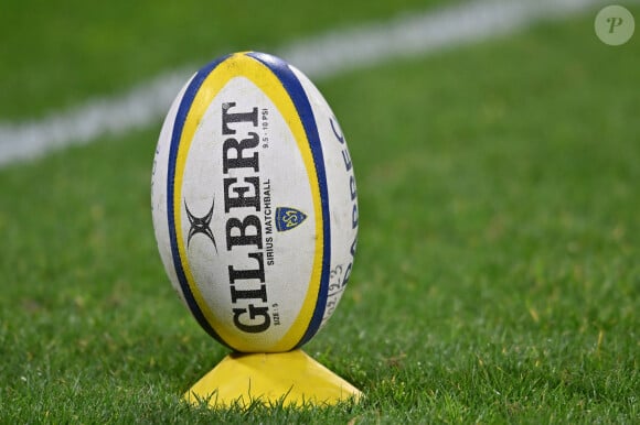 "Sa disparition avait été signalée en milieu de matinée au commissariat de police de Saint-Malo", indique le procureur de la République de Saint-Malo
 
Ballon - Match de Rugby du Top 14 : Clermont bat Toulon 36 - 21 au Stade Marcel-Michelin à Clermont le 26 février 2023. © Frédéric Chambert / Panoramic / Bestimage