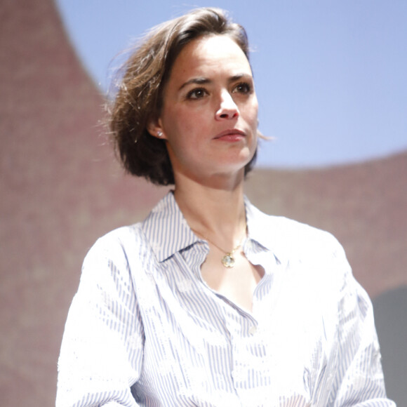 Un "douloureux secret de famille", lisait-on dans "France Dimanche" le 30 juin dernier.
Bérénice Bejo lors de la soirée du 30ème édition du Festival International du film Fantastique de Gérardmer du 25 au 29 janvier, à Gérardmer, Hautes-Vosges, France, le 28 Janvier 2023. © Denis Guignebourg/Bestimage 