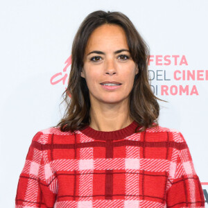 "On a envie de savoir !", confiait-elle à nos confrères.
Bérénice Bejo et son mari, le réalisateur Michel Hazanavicius lors du photocall de "Coupez" au Rome Film Festival, le 14 octobre 2022. 