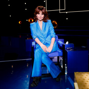 Exclusif - Faustine Bollaert - Backstage - Enregistrement de l'émission "La boîte à secrets 16", présentée par F.Bollaert et diffusée le 10 mars sur France 3 © Christophe Clovis / Bestimage