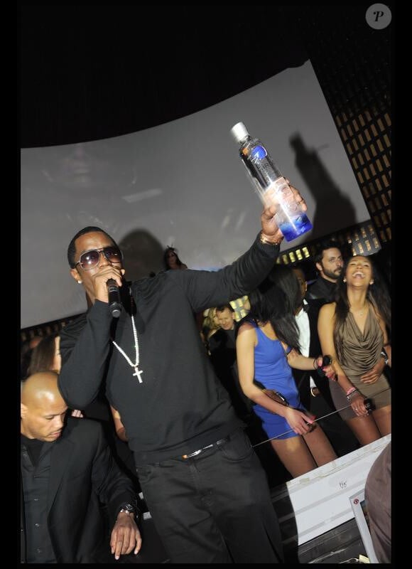 P. Diddy au VIP Room a fait la fête jusqu'au bout de la nuit !