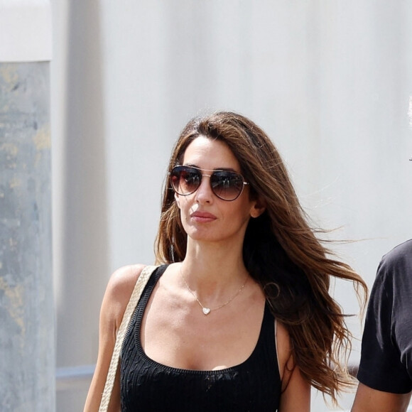 L'acteur américain George Clooney et sa femme Amal arrivent en bateau-taxi à l'aéroport de Venise-Marco Polo après avoir assister au 80ème festival international du film de Venise, La Mostra, à Venise, Italie, le 1er septembre 2023.  arco Polo Airport.