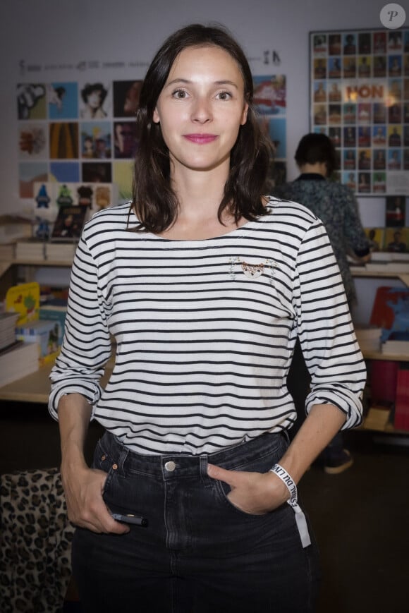 Lolita Séchan au Festival du Livre de Paris au Grand Palais éphémère à Paris, France, le 23 avril 2022. © Jack Tribeca/Bestimage 