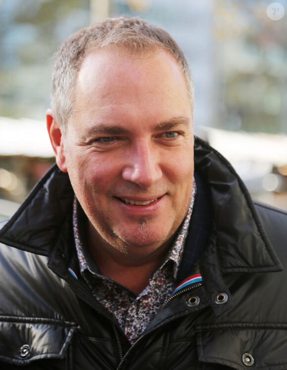 Messmer quitte les studios de RTL à Paris, le 20 novembre 2019. © Jonathan Rebboah / Panoramic / Bestimage 