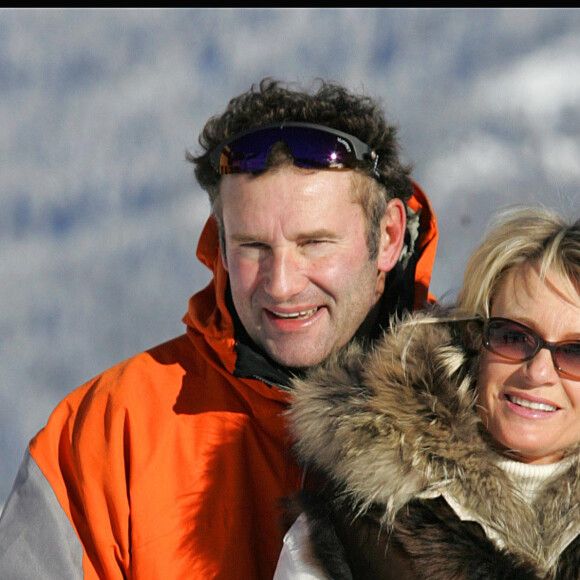 Archive - Pierre Sled et Sophie Davant à Courchevel. © Guillaume Gaffiot/Bestimage