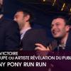 Le groupe Pony Pony Run Run est célébré. Grande surprise : ils remportent la Victoire de l'Artiste ou groupe révélation du public... face à La Fouine, Grégoire et Coeur de Pirate !
