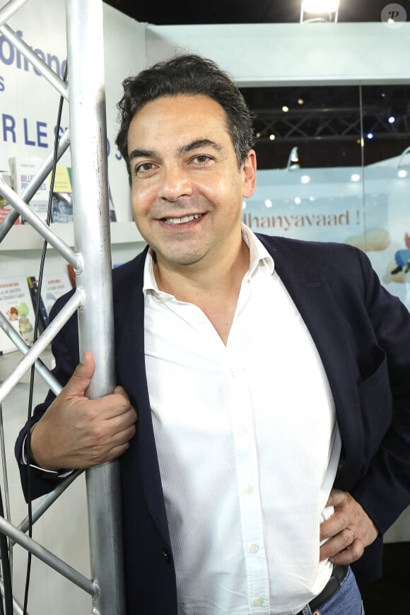 Patrick Cohen (21 avril 2002: contre-enquête sur le choc Le Pen - Editions Denoël) au "Festival du Livre de Paris 2022" au Grand Palais Éphémère de Paris, le 23 avril 2022. © Cédric Perrin/Bestimage