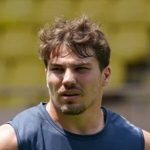 Antoine Dupont a eu du mal à quitter sa colocation

Antoine Dupont (France) - Stage de l'équipe de France de rugby à Monaco. © Norbert Scanella/Panoramic/Bestimage