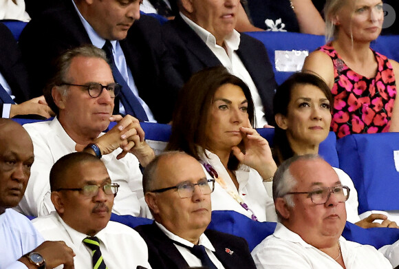 Renaud Muselier, Président du conseil régional de Provence-Alpes-Côte d'Azur, Martine Vassal, Présidente de la Métropole d'Aix-Marseille-Provence, Sabrina Agresti-Roubache, Secrétaire d'État chargée de la Ville Kate Middleton, Princesse de Galles aux côtés de Bill Beaumont, Président de World Rugby, a assisté au match comptant pour la phase de poule entre l'Angleterre et l'Argentine au stade Vélodrome de Marseille le 9 Septembre 2023 © Dominique Jacovides / Bestimage 