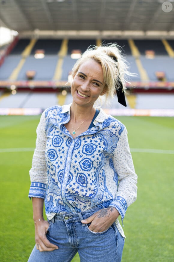 Exclusif - Élodie Gossuin - 3ème édition de la rencontre de football caritative "Match des héros" entre le "RC Lens Légendes" et "L'équipe Unicef" au stade Bollaert-Delelis à Lens le 6 juin 2023. © Pierre Perusseau / Bestimage 