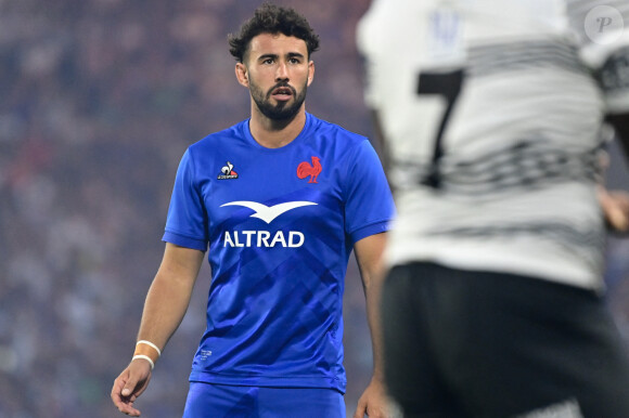 Antoine Hastoy et Najstasia sont partis en vacances en juillet dernier dans un lieu paradisiaque
Antoine Hastoy ( 10 - France ) - Test match international de rugby à XV avant la Coupe du monde entre la France et les Fidji au stade de la Beaujoire à Nantes, France, le 19 août 2023. la France a gagné 34-17. © Federico Pestellini/Panoramic/Bestimage