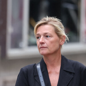 Anne-Elisabeth Lemoine - Arrivées des célébrités aux obsèques de Jane Birkin en l'église Saint-Roch à Paris. Le 24 juillet 2023 © Jacovides-KD Niko / Bestimage 