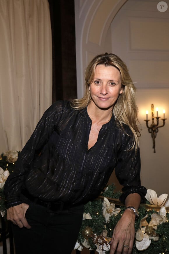 Sarah Poniatowski a fait son grand retour au Maroc
Exclusif - Sarah Lavoine Poniatowski - Les célébrités assistent au 42ème "Cocktail des Ecrivains", organisé par le Cercle MBC au Fouquet's à Paris.