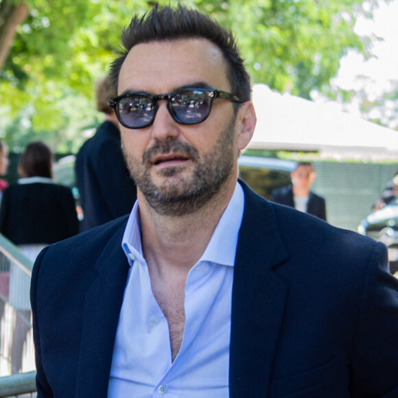 Cet été, dans son émission "Tous en cuisine", le jeune papa s'intéressait à un autre dessert.
Cyril Lignac au défilé de mode Haute-Couture automne-hiver 2022-2023 "Chanel" à Paris le 5 juillet 2022. © Baptiste Autissier / Panoramic / Bestimage 