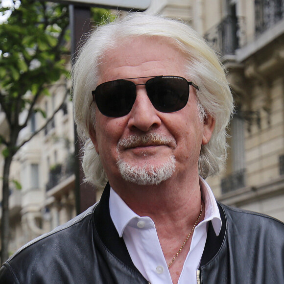 Patrick Sébastien - Les participants de l'émission "Les Grosses Têtes" à la sortie des studios RTL à Paris. Le 27 avril 2023 © Jonathan Rebboah / Panoramic / Bestimage