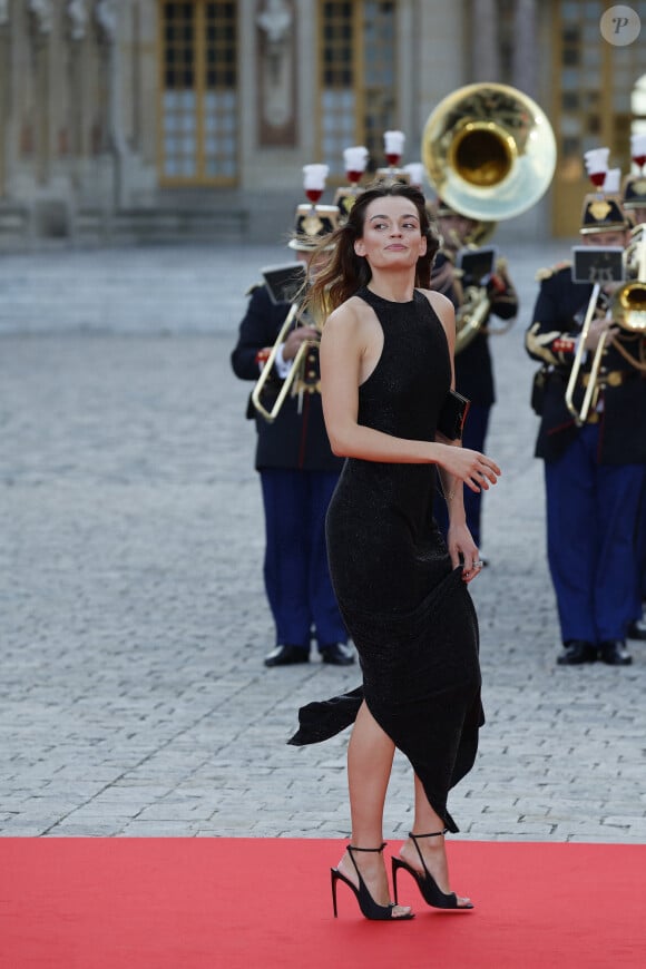 Emma Mackey - Dîner d'Etat au château de Versailles en l'honneur de la visite officielle du roi et de la reine d'Angleterre en France (20 - 22 septembre 2023), le 20 septembre 2023. 150 invités triés sur le volet ont été conviés à cette occasion. © Jacovides-Moreau / Bestimage 