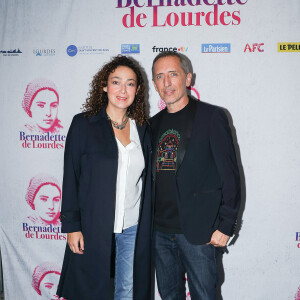 Semi-exclusif - Delphine Horvilleur et Gad Elmaleh - Générale du spectacle musical "Bernadette de Lourdes" au Dôme de Paris à Paris le 21 septembre 2023. © Coadic Guirec/Bestimage