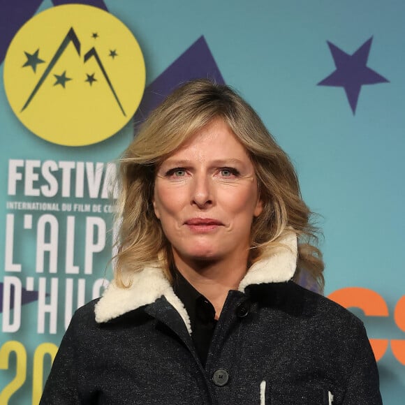 Karin Viard (présidente du jury) - Photocall lors de la 26ème édition du festival international du film de comédie de l'Alpe d'Huez, le 19 janvier 2023.