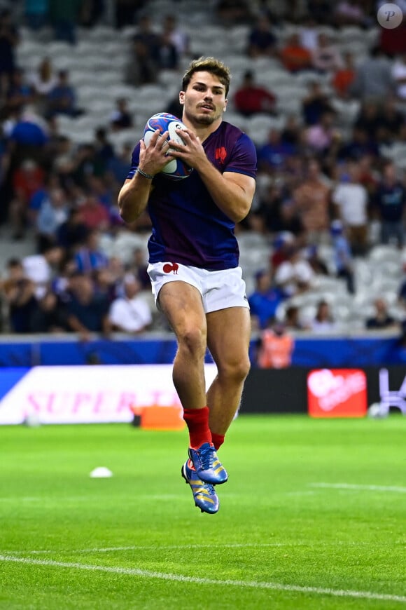 Antoine Dupont ( - France ) - - Coupe du Monde de Rugby France 2023 du match de Poule A entre la France et l'Uruguay (27-12) au stade Pierre-Mauroy à Lille le 14 septembre 2023. 