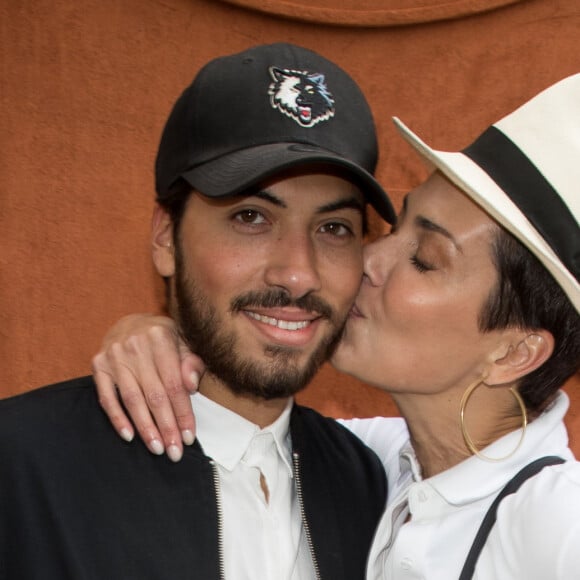 Cristina Cordula a un fils de 28 ans.
Cristina Cordula son fils Enzo - Personnalités au village lors des internationaux de France de Roland Garros à Paris © - Dominique Jacovides - Cyril Moreau/ Bestimage 