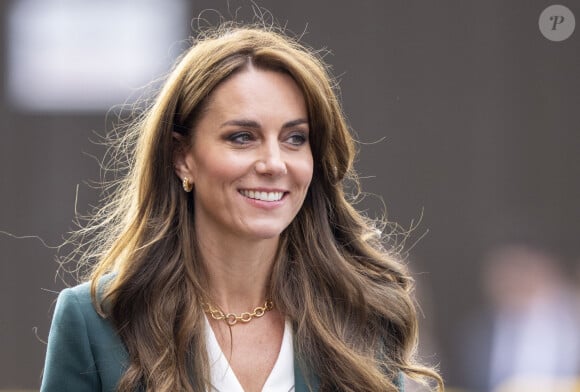 Kate Middleton visite l'usine textile familiale "AW Hainsworth" à Leeds, le 26 septembre 2023.