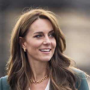 Kate Middleton visite l'usine textile familiale "AW Hainsworth" à Leeds, le 26 septembre 2023.