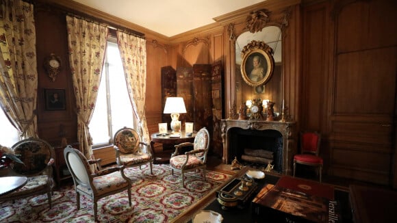 Maison de stars : Cet hôtel particulier de 600m² à Paris, propriété d'un ex-président vendu, au frère d'un célèbre écrivain