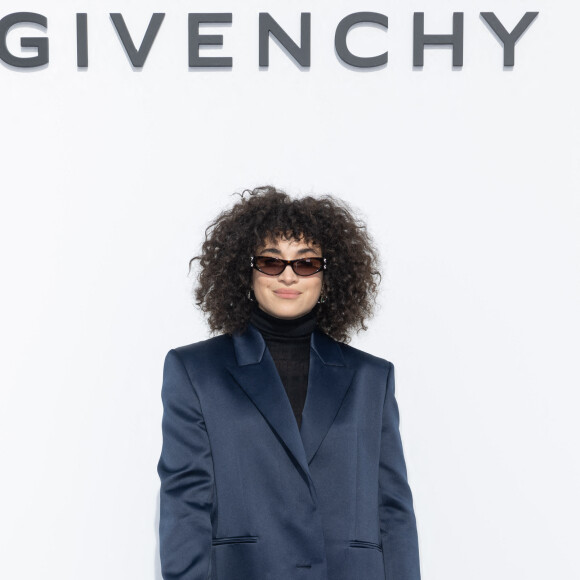 Camélia Jordana au photocall du défilé Givenchy prêt à porter femme Printemps/Été 2024 lors de la Fashion Week de Paris (PFW), à l'Ecole Militaire, Place de Fontenoy, à Paris, France, le 28 septembre 2023. © Olivier Borde/Bestimage 