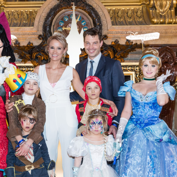 Exclusif - Elodie Gossuin-Lacherie, son mari Bertrand Lacherie et leur enfants Rose, Joséphine, Jules et Léonard - Avant-première de la nouvelle saison "Festival Pirates et Princesses" de Disneyland Paris au Palais Garnier à Paris, France, le 9 mars 2018. Pour marquer le lancement prochain du "Festival Pirates & Princesses" Disneyland Paris organise une grande soirée de gala en plein coeur de Paris, au Palais Garnier. Les personnages Disney sont rassemblés le temps d'un évènement magique et dévoilent en exclusivité les premières surprises de cette nouvelle saison. Prolongation des festivités du 25ème anniversaire, le "Festival Pirates et Princesses" est la toute nouvelle saison que découvriront les Visiteurs du Parc Disneyland du 31 mars au 31 mai prochain. © Cyril Moreau/Bestimage 