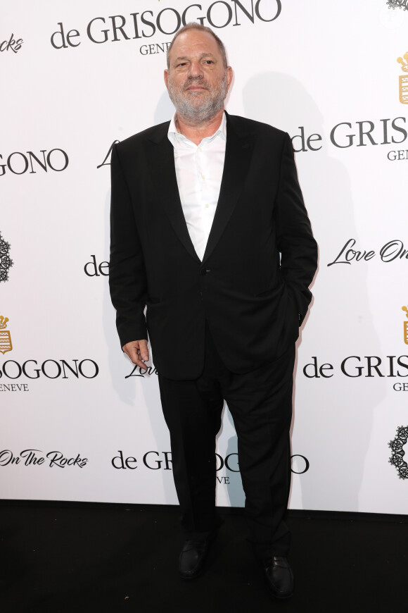 Son regard sur sa rencontre avec le prédateur Harvey Weinstein a été perçu comme tel par beaucoup d'internautes.
Harvey Weinstein - Photocall de la soirée de Grisogono "Love On The Rocks" à l'hôtel Eden Roc au Cap d'Antibes lors du 70 ème Festival International du Film de Cannes. Le 23 mai 2017.